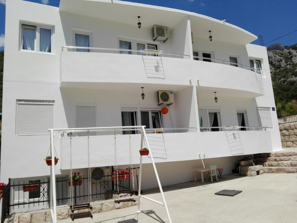 Apartmani Vukmanovic Čanj Esterno foto